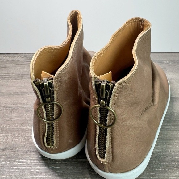 Beek Tan Leather Slouchy Ankle Boots White Platform Back Zip Womens 7 - Picture 6 of 11